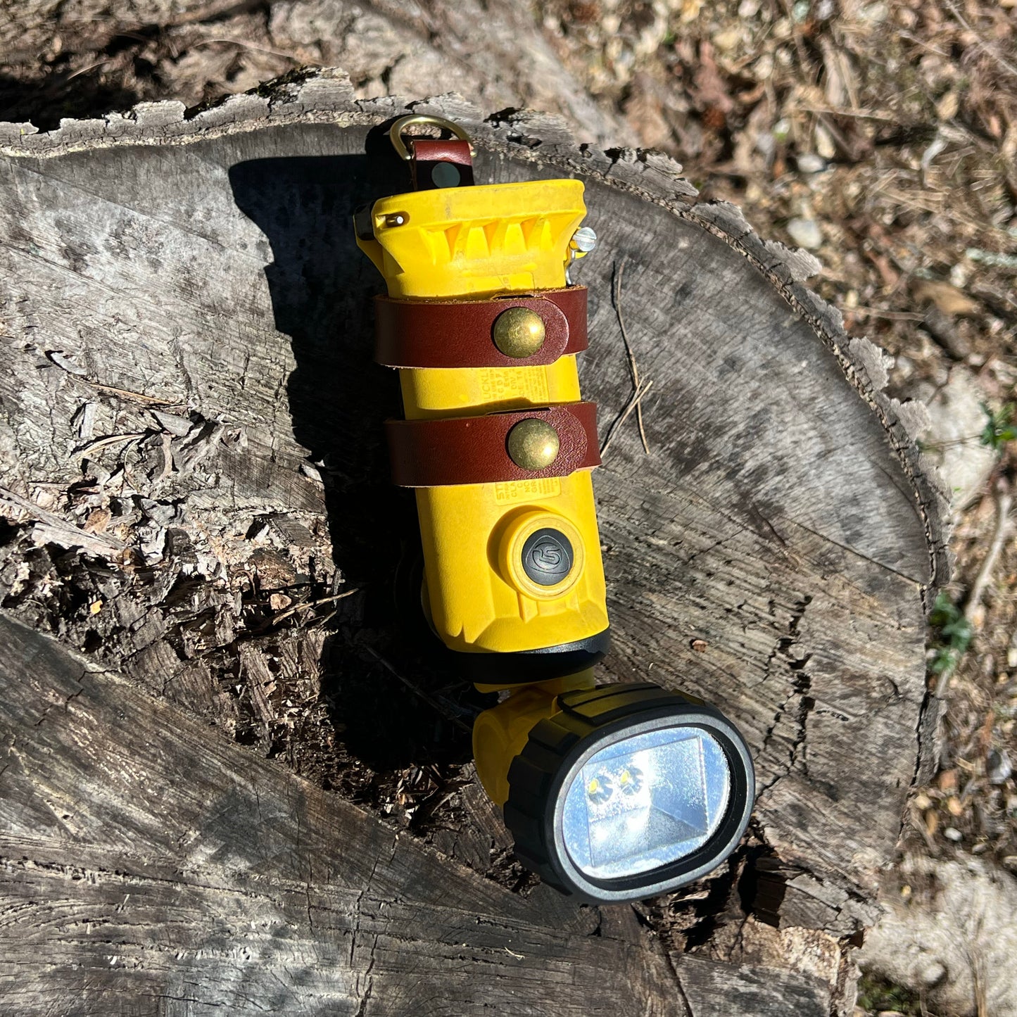 Inverted Flashlight Holder